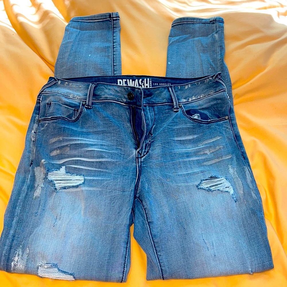 Distressed light blue jeans size 30